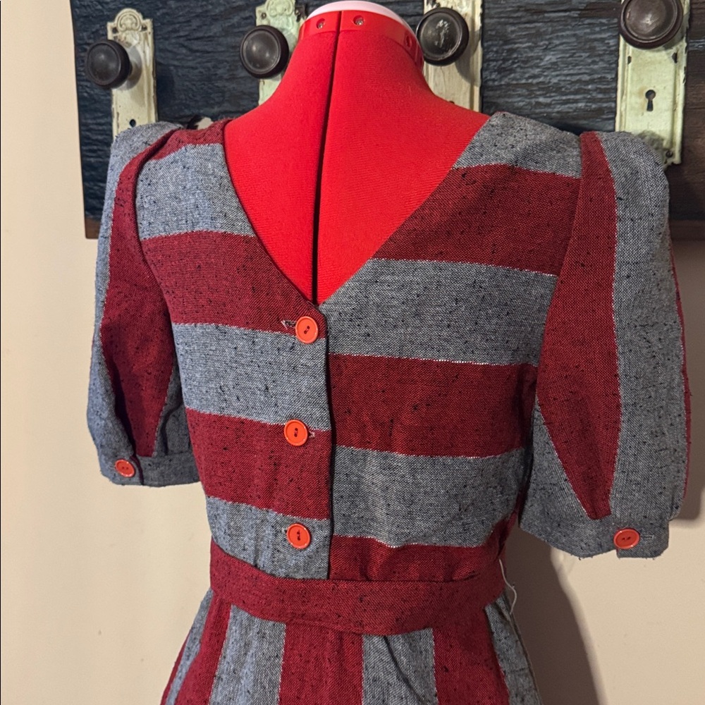 Vintage Jolibel Red and Grey Striped Pleated Dress - Picture 10 of 16